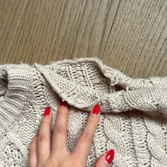 Fashion Nova Cozy & Chic Oversized Knit Sweater - Picture 4 of 4